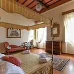 Domus Lilia Tatil Evi *
