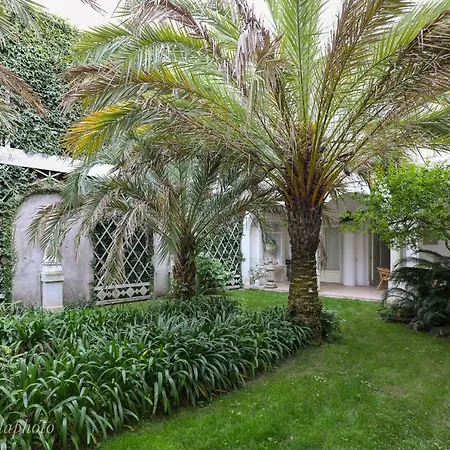 Vakantiehuis Domus Lilia Viareggio