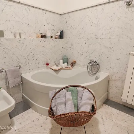 Domus Lilia * В'яреджо