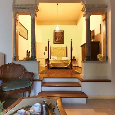 Domus Lilia Holiday home *