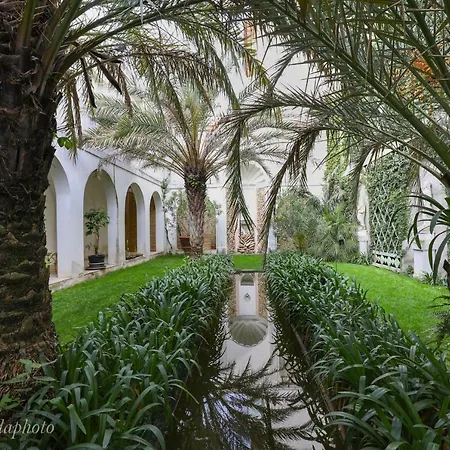 Domus Lilia В'яреджо