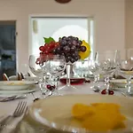 Domus Lilia Tatil Evi